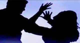 जबरजस्ती करणीमा   एक ब्यक्ति पक्राउ