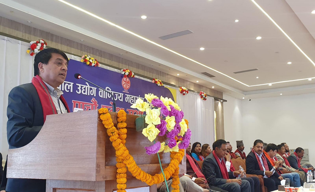 अर्थतन्त्रको समस्या सबै मिलेर समाधान गरौं’ : चन्द्र ढकाल
