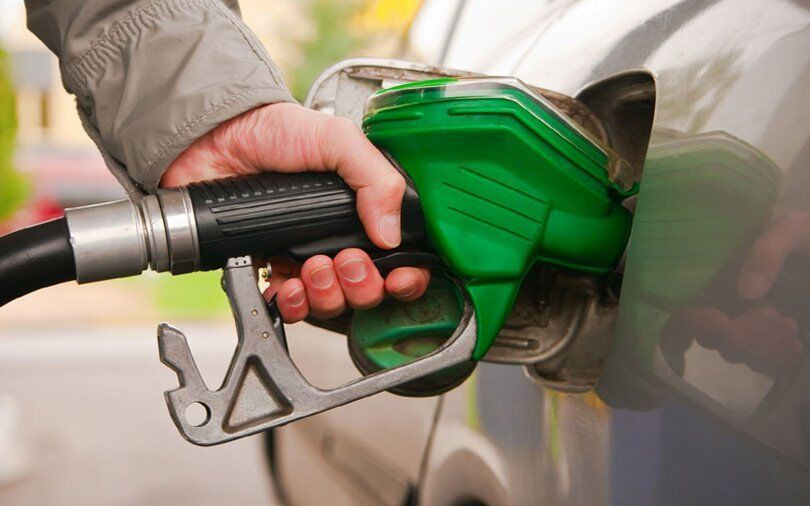 petrol-oil-pump-tel_Io7F2XjI8k.jpg