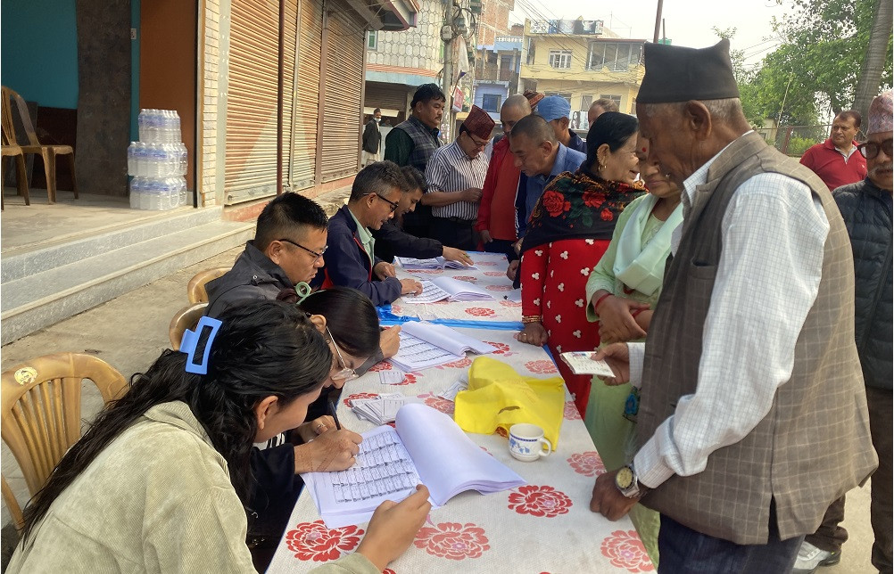 तनहुँ–१ मा सबै मतदानकेन्द्रमा उपनिर्वाचनको मतदान सुरु