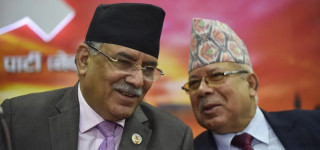 प्रधानमन्त्री  दाहालले  नेकपातिरै फर्कने कोशिस गर्नुपर्छ