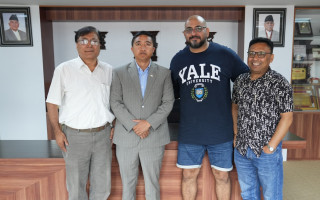 राष्ट्रिय खेलकुद   परिषद्का सदस्य–सचिव र   मोहम्मद मन्सुरीबीच भेट
