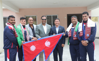 जुनियर भारोत्तोलन खेलाडी आज भारत जाँदै