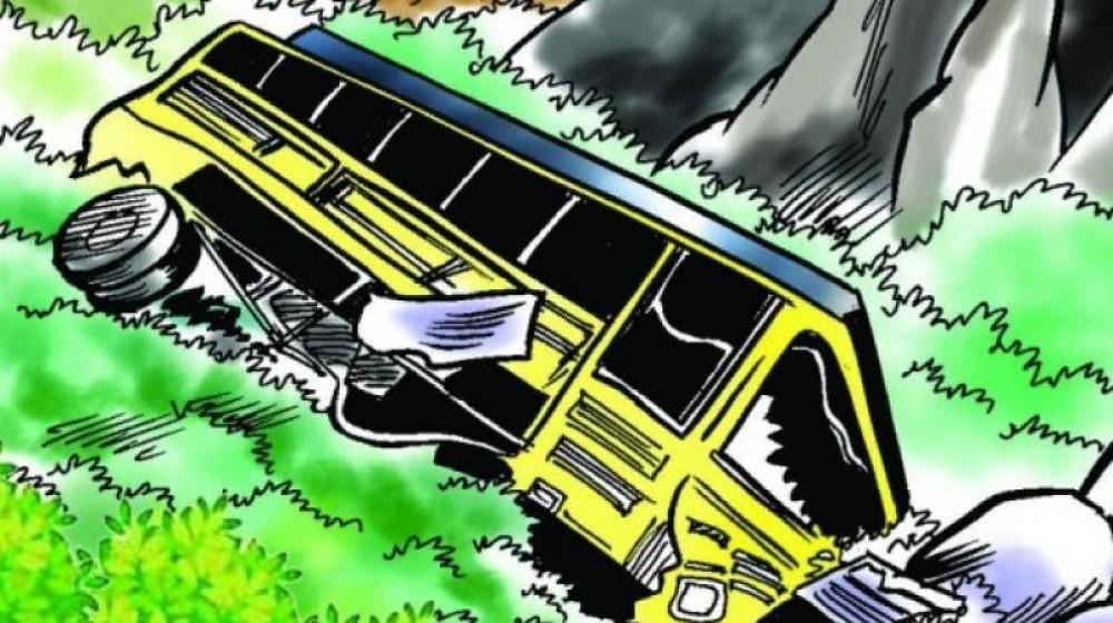 पोखरा जाँदै गरेको यात्रु बाहक बस तनहुँमा दुर्घटना ,१८ जना घाइते