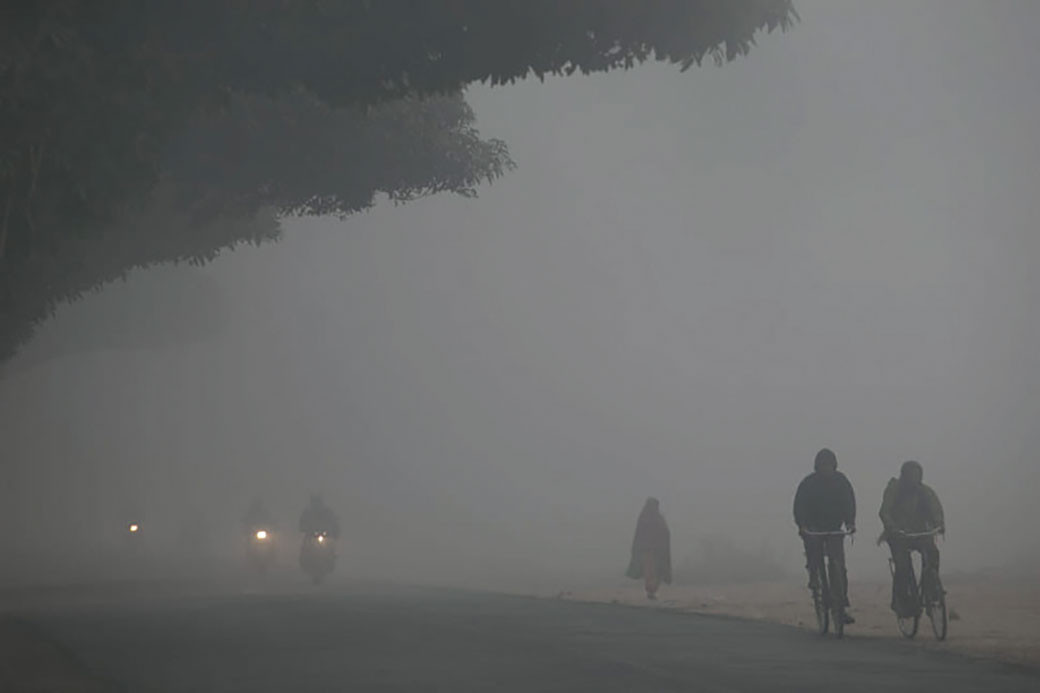 आज तराईका धेरै स्थानमा हुस्सु तथा उच्च पहाडी र  हिमाली भूभागमा हल्का हिमपातको सम्भावना
