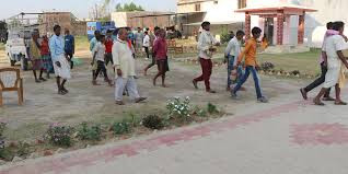 खुला दिसा गर्ने भारतीय नागरिक सहित १६ जना प्रहरीकाे नियन्त्रणमा