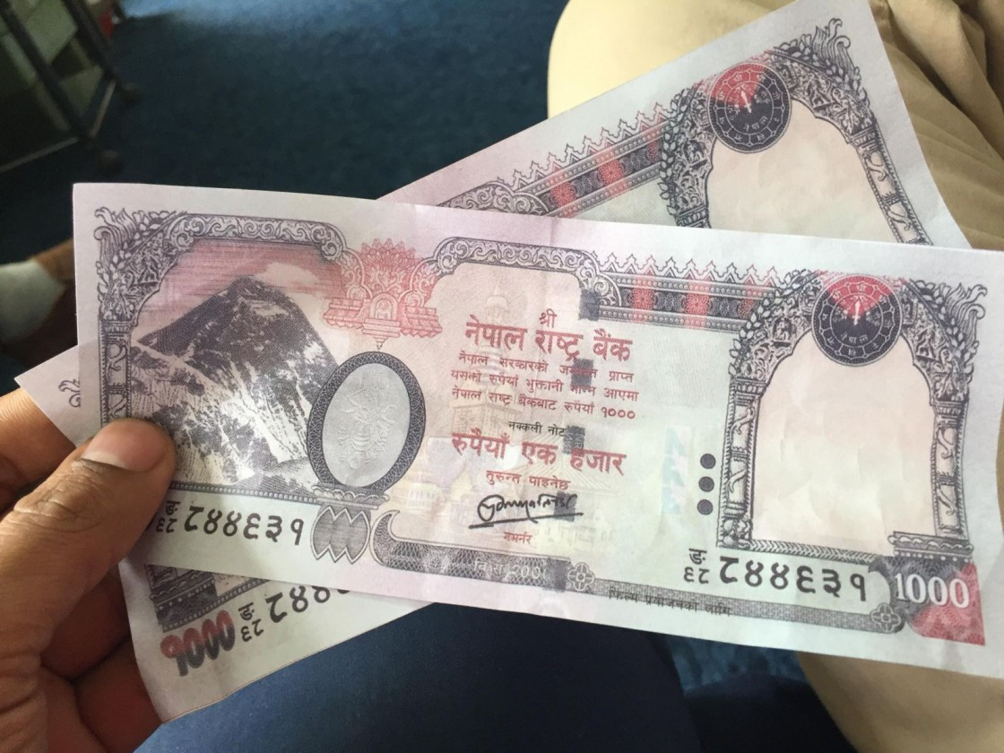 नेपाली नक्काली नोट ५ हजारसहित १८ वर्षीय किशोर पक्राउ 
