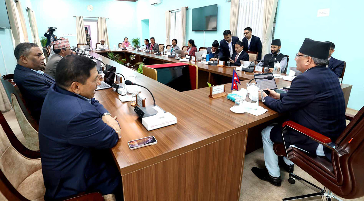  अहीले ११ बजे मन्त्रिपरिषद् बैठक सुरु हुदैँ