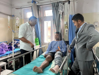 सदस्य–सचिव घिसिङद्वारा मनीषको स्वास्थ्य बारे चासो