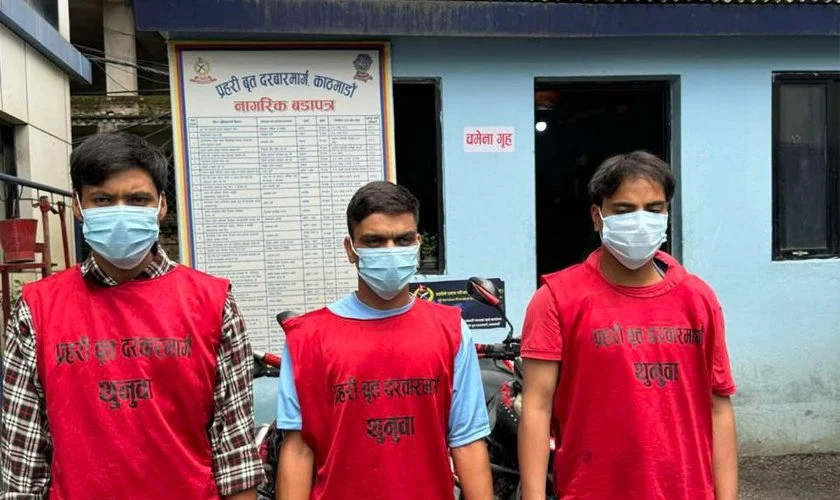 पठावा मोटरसाइकल चलाएर दुर्घटना गराइ फरार व्यक्ति पक्राउ 