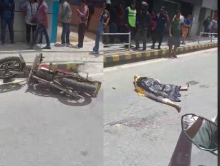 काठमाडौँ थापाथलीमा पानी ट्याङ्करले  मोटरसाइकलाई ठक्कर दिदा  एक महिलाको मृत्यु