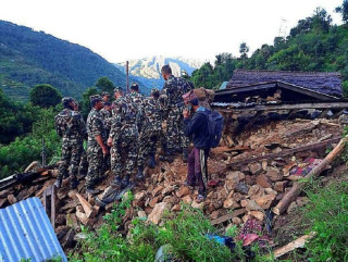 रामेछापमा गएराती गएको पहिरोमा ६ जनाको शव फेला 