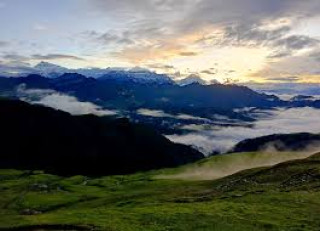 आज काठमाडौँ उपत्यका लगायत देशका विभिन्न स्थानमा तापक्रम घटेयो , जुम्लाको तापक्रम ०.३ डिग्री सेल्सियस