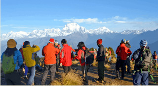यो बर्ष ११ लाख ४० हजार भन्दा बढी बिदेशीले नेपाल भ्रमाण गरे