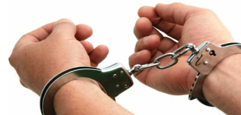 चरेस र गाजासहित दुई भारतीय र एक नेपाली पक्राउ