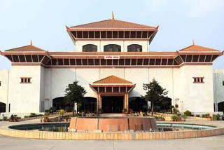 संघीय संसद भवनमा दिउँसो १ बजे प्रतिनिधि सभाको बैठक बस्दै
