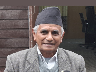 संघीय निजामती  विधेयकमा माओवादी केन्द्रले तीन बुँदे असहमति 