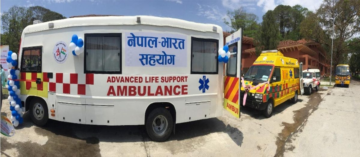  सिमकोट गाउँपालिकालाई  एम्बुलेन्स सहयोग 
