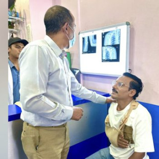 अभिनेता घिमिरे ब्याडमिन्टन खेल्ने क्रममा घाइते