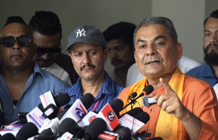 महाअभियानका संयोजक प्रसाईंले आगामी मंसिर ७ गतेदेखि नेपाल बन्दको चेतवानी दिए