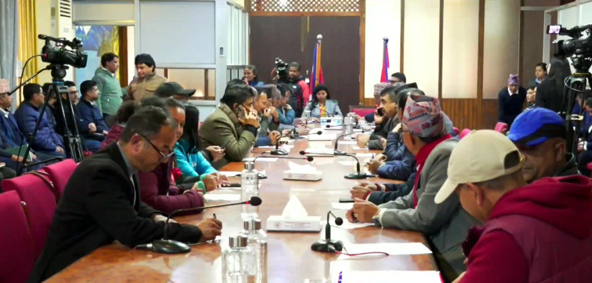 कुर्सी खाली राखेर महानगर कार्यपालिकाले बालेनलाई दियो धन्यवाद