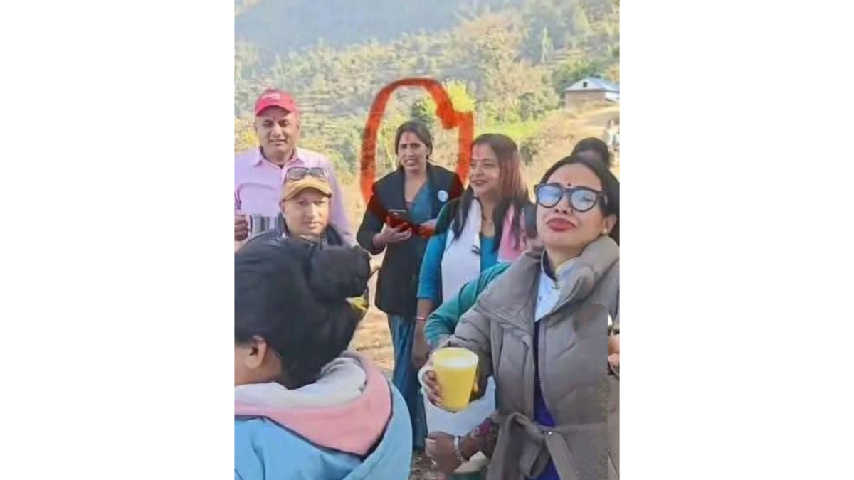 सर्वसाधारण बनेर नेकपा नेतामाथि प्रश्न गर्ने महिला रास्वपा नेतृ रहेको खुलासा