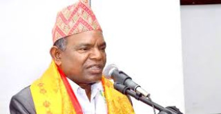 पूर्वमन्त्री पण्डित जबर्जस्ती जनतामाथि निर्वाचन थोपरेको टिप्पणी गरे