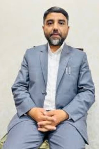 छाता घटनाबारे स्पष्टिकरण, असावधानीप्रति माफी मागियो