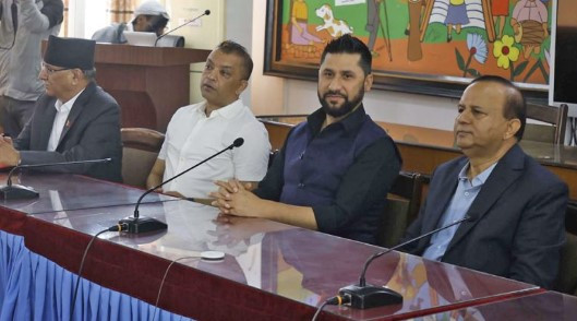 अहिले चर्का कुरा गर्ने होइन, सामाजिक सद्भाव जोगाउने बेला हो’ सभापति  लामिछाने