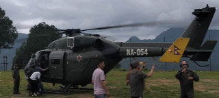 कर्णालीका जनतालाई सिटामोल छैन, मन्त्रीलाई रुघाखोकी लाग्दा सेकेन्डमै हेलिकप्टरमार्फत काठमाडौं ,स्वास्थ्य सेवामाथि गम्भीर प्रश्न