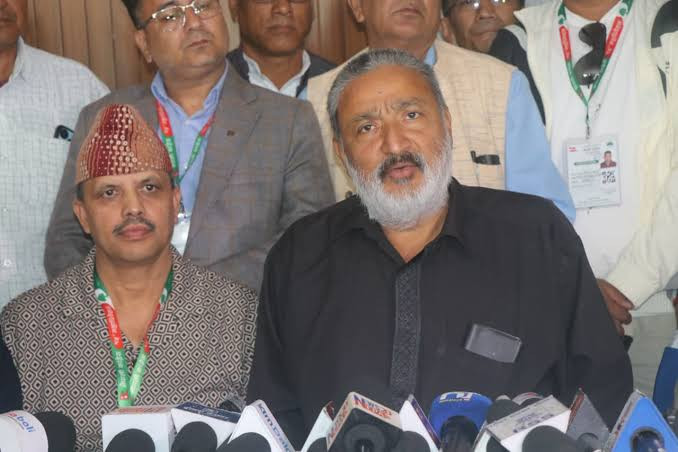 कांग्रेस सभापतिबाट किशोरसिंह राठौरले फिर्ता लिए उम्मेदवारी